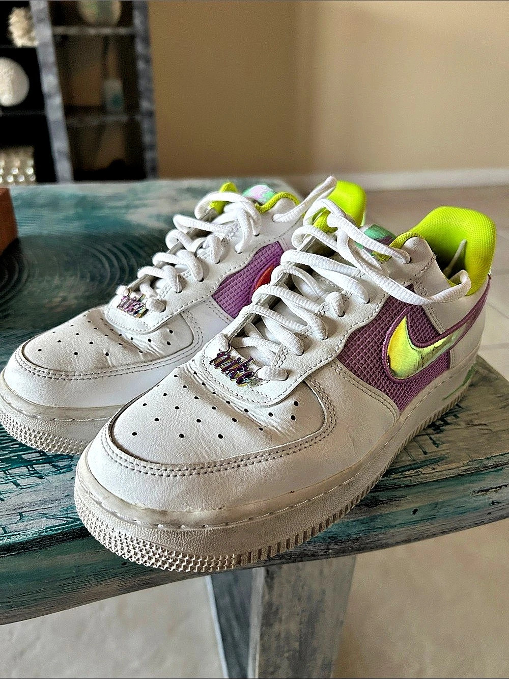 Nike Air Force 1 Low '07 '90's Neon Pack' Sneakers White & Pink